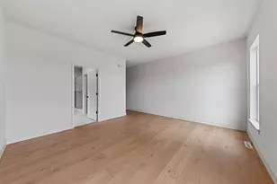 9523 Hook St, Highland, IN 46322 - Photo 15