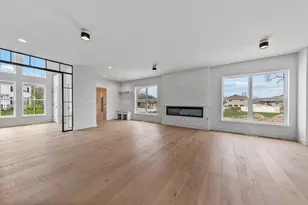 9523 Hook St, Highland, IN 46322 - Photo 5