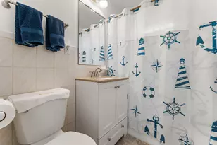 217 W 40th Pl, Griffith, IN 46319 - Photo 13