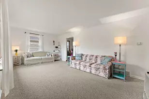 217 W 40th Pl, Griffith, IN 46319 - Photo 3