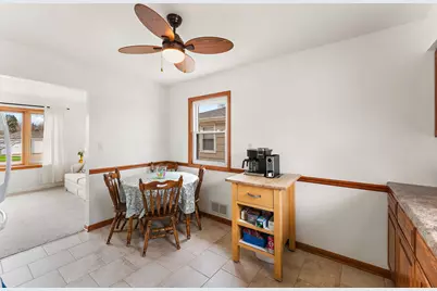 217 W 40th Place, Griffith, IN 46319 - Photo 9