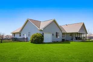 7800 W 91st Pl, Crown Point, IN 46307 - Photo 31