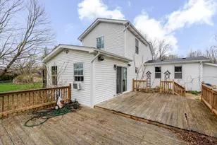 2402 Linda Rd, Valparaiso, IN 46383 - Photo 33