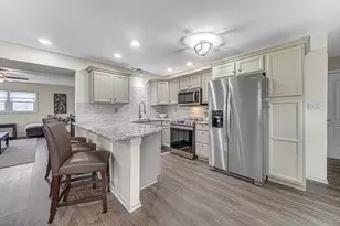 545 N Oakwood St, Griffith, IN 46319 - Photo 3