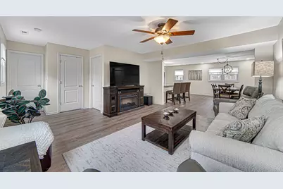 545 N Oakwood Street #7, Griffith, IN 46319 - Photo 9