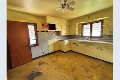 973 Williams Street, Gary, IN 46404 - Photo 5