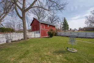 134 N Fremont St, Lowell, IN 46356 - Photo 33