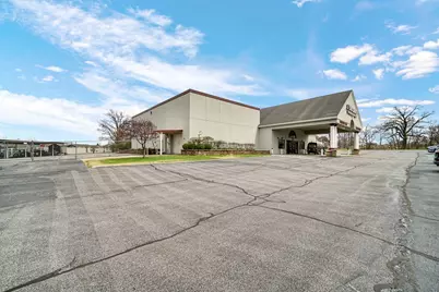 4200 W Lincoln Highway, Merrillville, IN 46410 - Photo 13