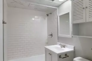 4327 Vermont Ct, Gary, IN 46409 - Photo 9