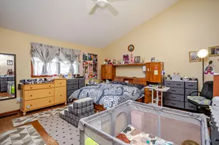 15 Vine Dr, Hebron, IN 46341 - Photo 9