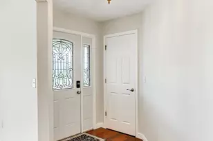 766 Wigeon Ct, Valparaiso, IN 46385 - Photo 3