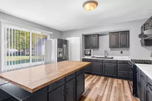 767-1 Heritage Rd, Valparaiso, IN 46385 - Photo 9