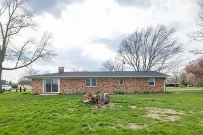 105 N Homer Lane, Wolcott, IN 47995 - Photo 5