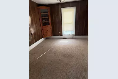 222 W Prairie Avenue W, Goodland, IN 47948 - Photo 5