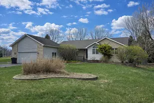 10089 N Fairway Dr, Wheatfield, IN 46392 - Photo 1