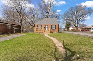 700 Ralston St, Gary, IN 46406 - Photo 3