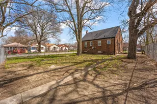 700 Ralston St, Gary, IN 46406 - Photo 25