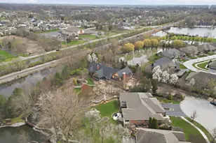 8315 Meadow Ln, Saint John, IN 46373 - Photo 3