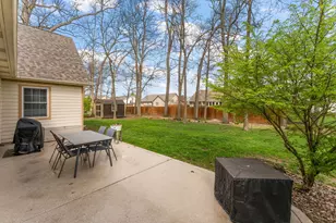 601 Eastwood Dr, Kouts, IN 46347 - Photo 27