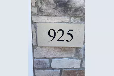 925 Paula Court, Hobart, IN 46342 - Photo 3