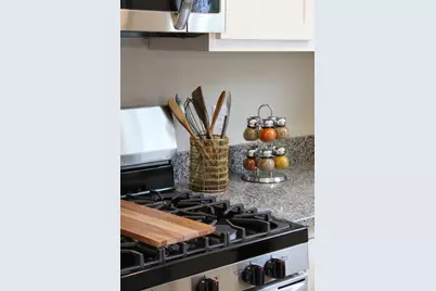 925 Paula Court, Hobart, IN 46342 - Photo 9