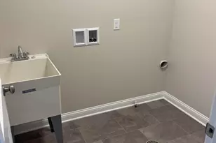 925 Paula Ct, Hobart, IN 46342 - Photo 17