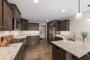 2324 Waterford Cir E, Schererville, IN 46375 - Photo 19