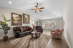 2324 Waterford Cir E, Schererville, IN 46375 - Photo 9