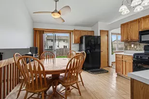 1412 Essex Dr, Chesterton, IN 46304 - Photo 11