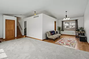 1412 Essex Dr, Chesterton, IN 46304 - Photo 7