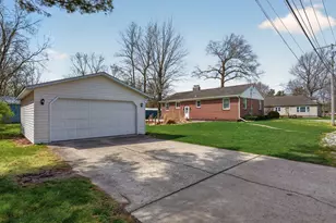 701 S Rose Ave, Kouts, IN 46347 - Photo 25