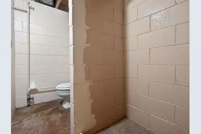 701 S Rose Avenue, Kouts, IN 46347 - Photo 17