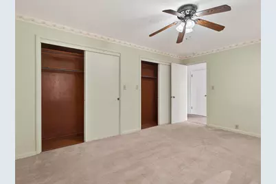 701 S Rose Avenue, Kouts, IN 46347 - Photo 9