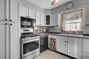 116 Carter St, La Porte, IN 46350 - Photo 11