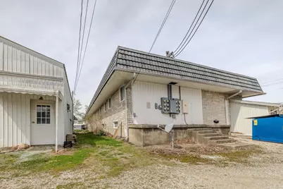 3 E Division Street, Remington, IN 47977 - Photo 7