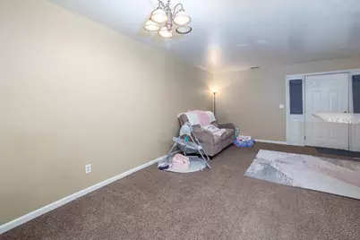 3 E Division Street, Remington, IN 47977 - Photo 17