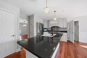 188 Amhurst Pl, Valparaiso, IN 46385 - Photo 9