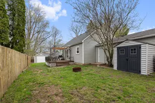 1102 W 14th St, La Porte, IN 46350 - Photo 35