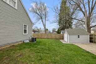 1102 W 14th St, La Porte, IN 46350 - Photo 33