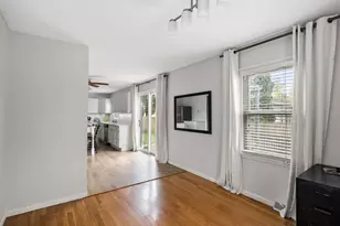 1102 W 14th St, La Porte, IN 46350 - Photo 13