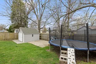 1102 W 14th St, La Porte, IN 46350 - Photo 37