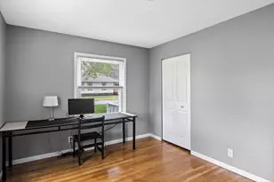 1102 W 14th St, La Porte, IN 46350 - Photo 15