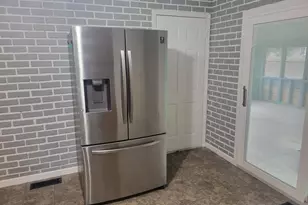 414 Salt Creek Pkwy, Valparaiso, IN 46385 - Photo 7