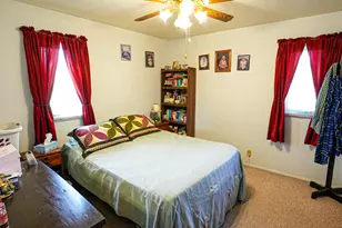 414 E Dominic St, LaCrosse, IN 46348 - Photo 19