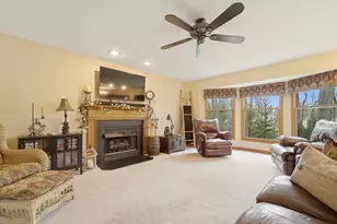 1388 N Cortland Ln, La Porte, IN 46350 - Photo 3