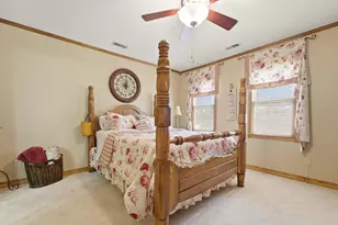 1388 N Cortland Ln, La Porte, IN 46350 - Photo 15