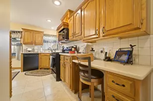 1388 N Cortland Ln, La Porte, IN 46350 - Photo 7