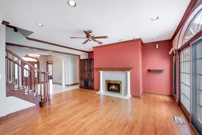 10303 Cherrywood Lane, Munster, IN 46321 - Photo 3