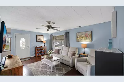 1330 W 1st Place, Hobart, IN 46342 - Photo 3