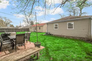 1330 W 1st Pl, Hobart, IN 46342 - Photo 17